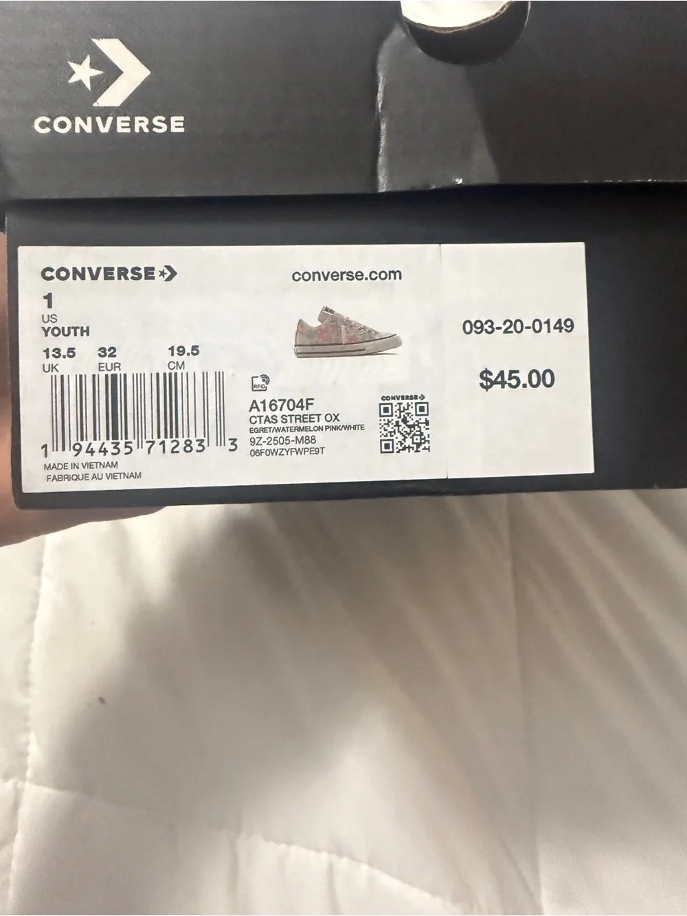 Converse classic low